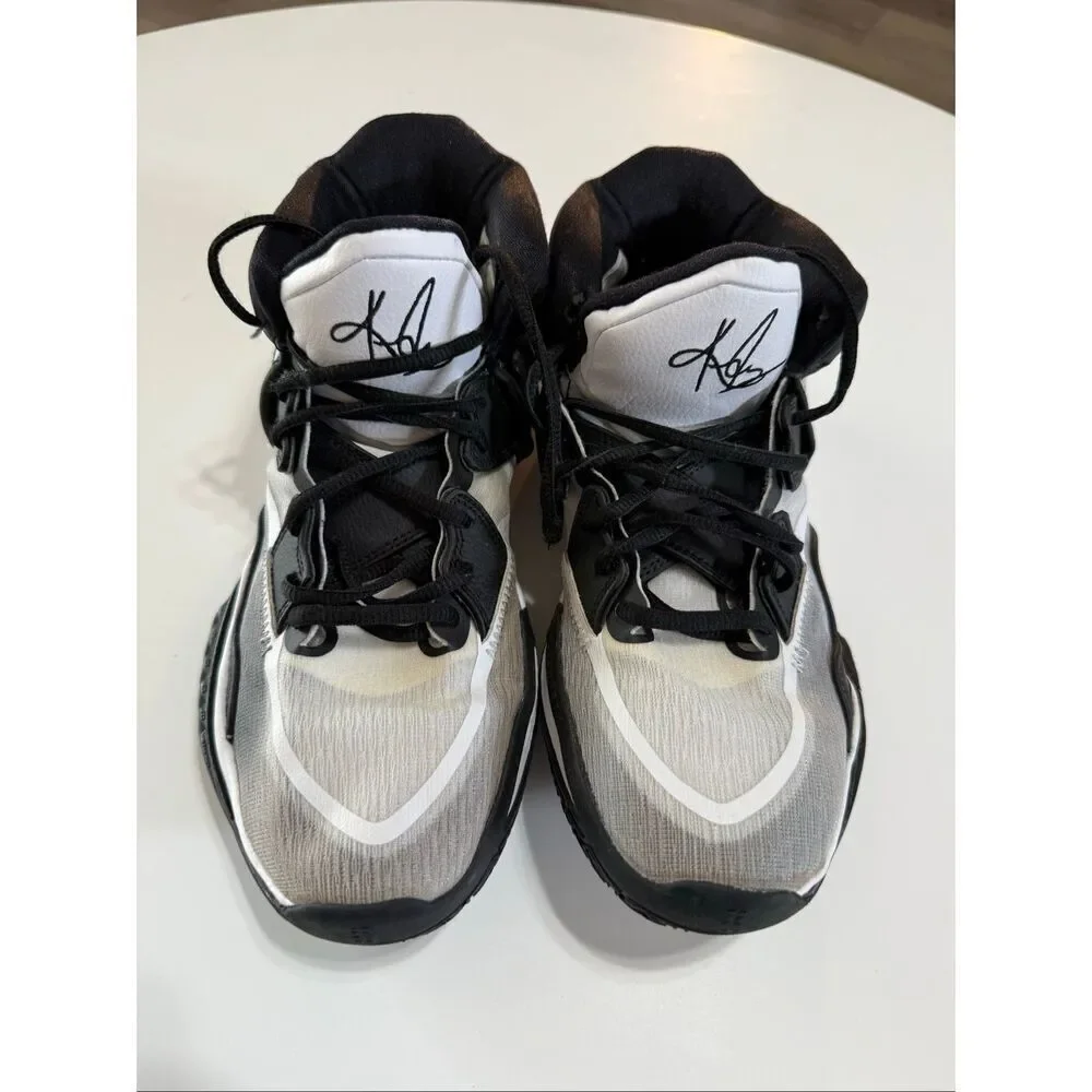 Nike 10 smoke